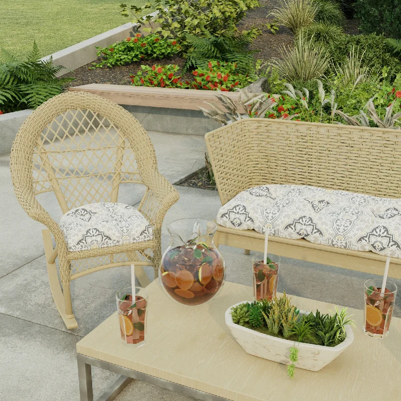 18" x 18" Grey Quatrefoil Contoured Outdoor Wicker Seat Cushion - Set of 2 - 18'' L x 18'' W x 4'' H