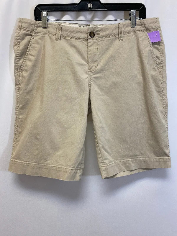 Tan Shorts Old Navy, Size 14