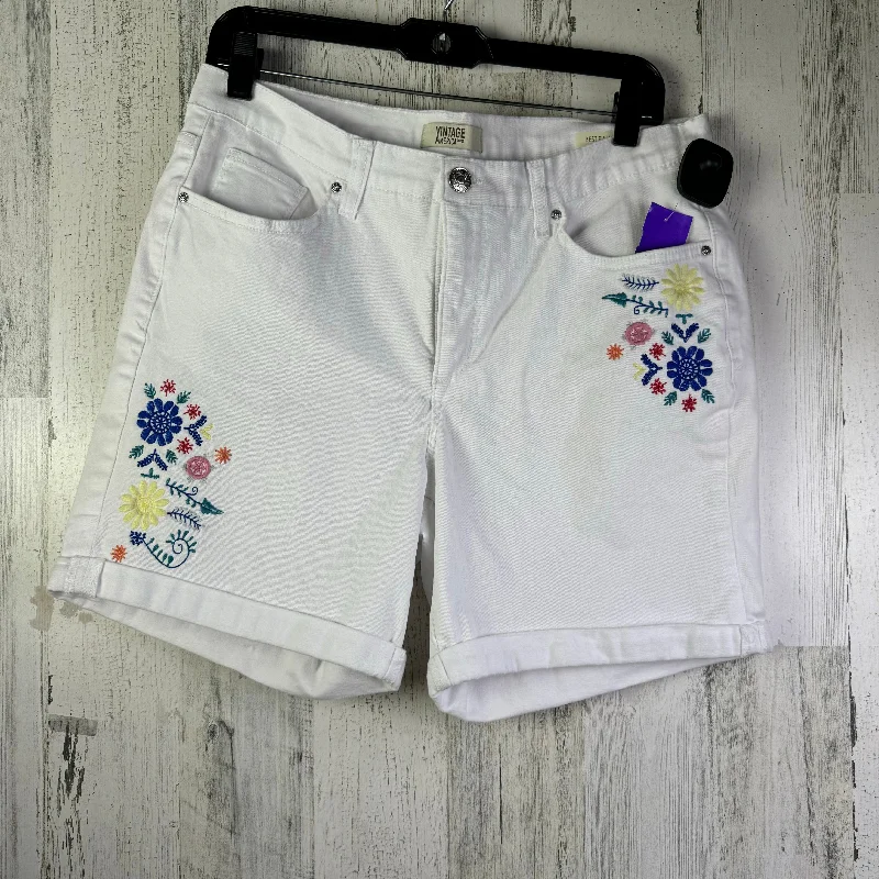 White Shorts Vintage America, Size 10